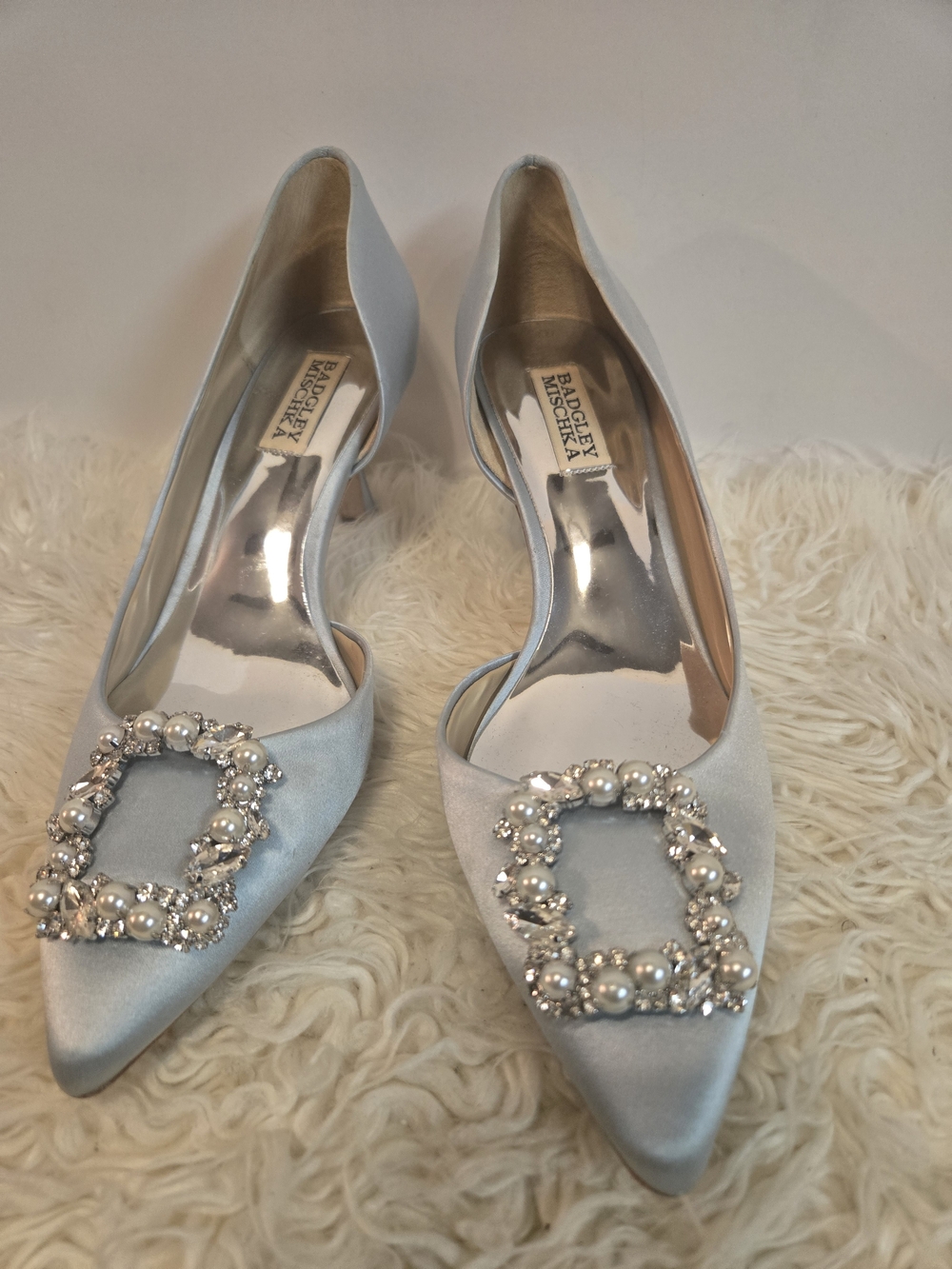 Badgley Mischka Silver Satin Embellished Pointed Toe Pumps